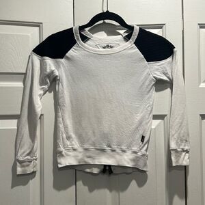 T2 Love Girls White/Black Lightweight Sweatshirt, Size 6